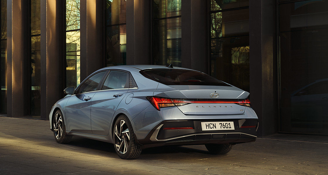 Дизайн Hyundai ELANTRA | Сучасний Седан | Богдан-Авто Запоріжжя - фото 41