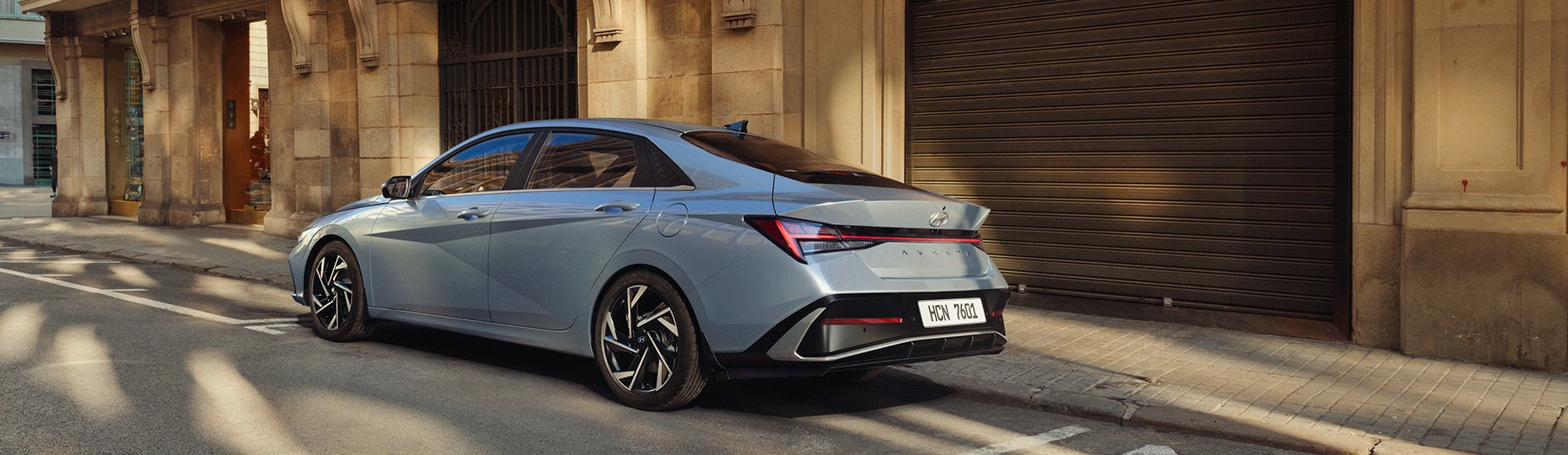 Дизайн Hyundai ELANTRA | Сучасний Седан | Богдан-Авто Запоріжжя - фото 6