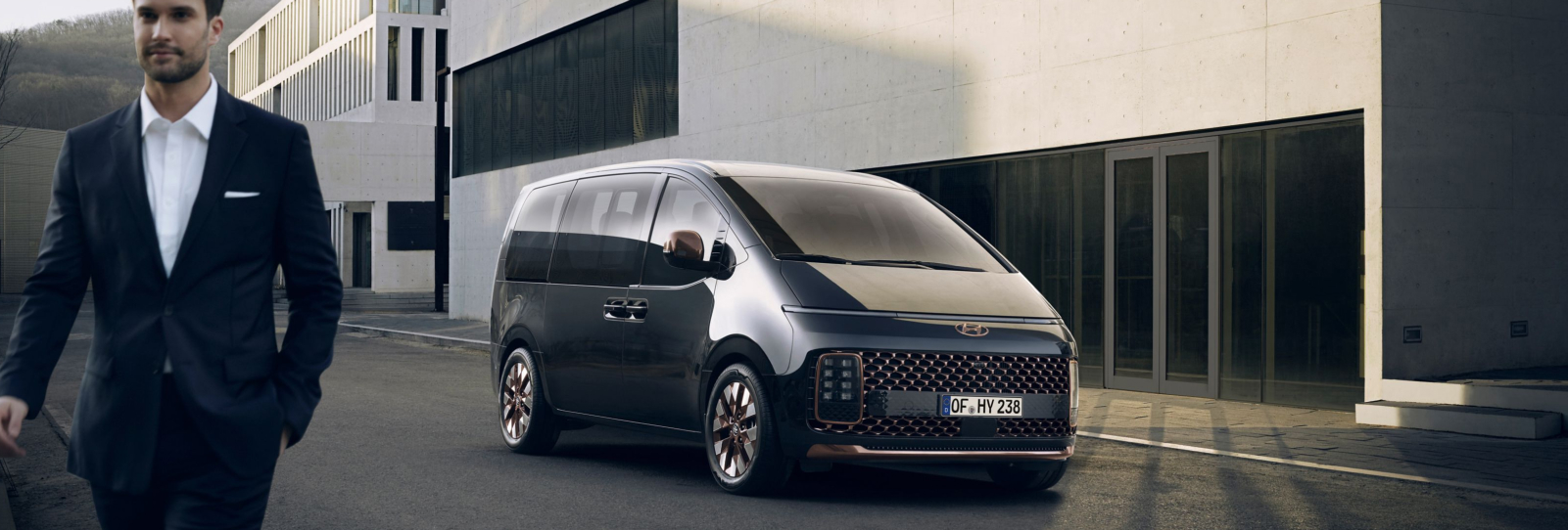 Дизайн STARIA | Футуристичний Мінівен | Богдан-Авто Запоріжжя - фото 6